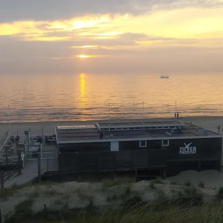 Der Springbrunnen * Egmond aan Zee