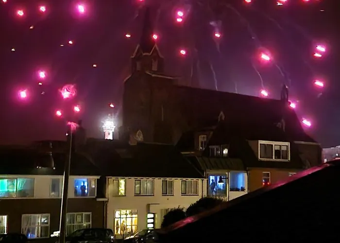 Nyaraló Der Springbrunnen