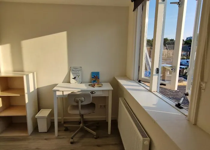 Holiday home Der Springbrunnen Egmond aan Zee